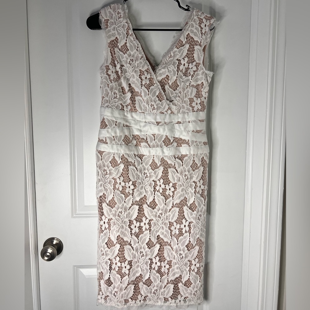Adrianna Papell White Lace Midi Dress - Size 6